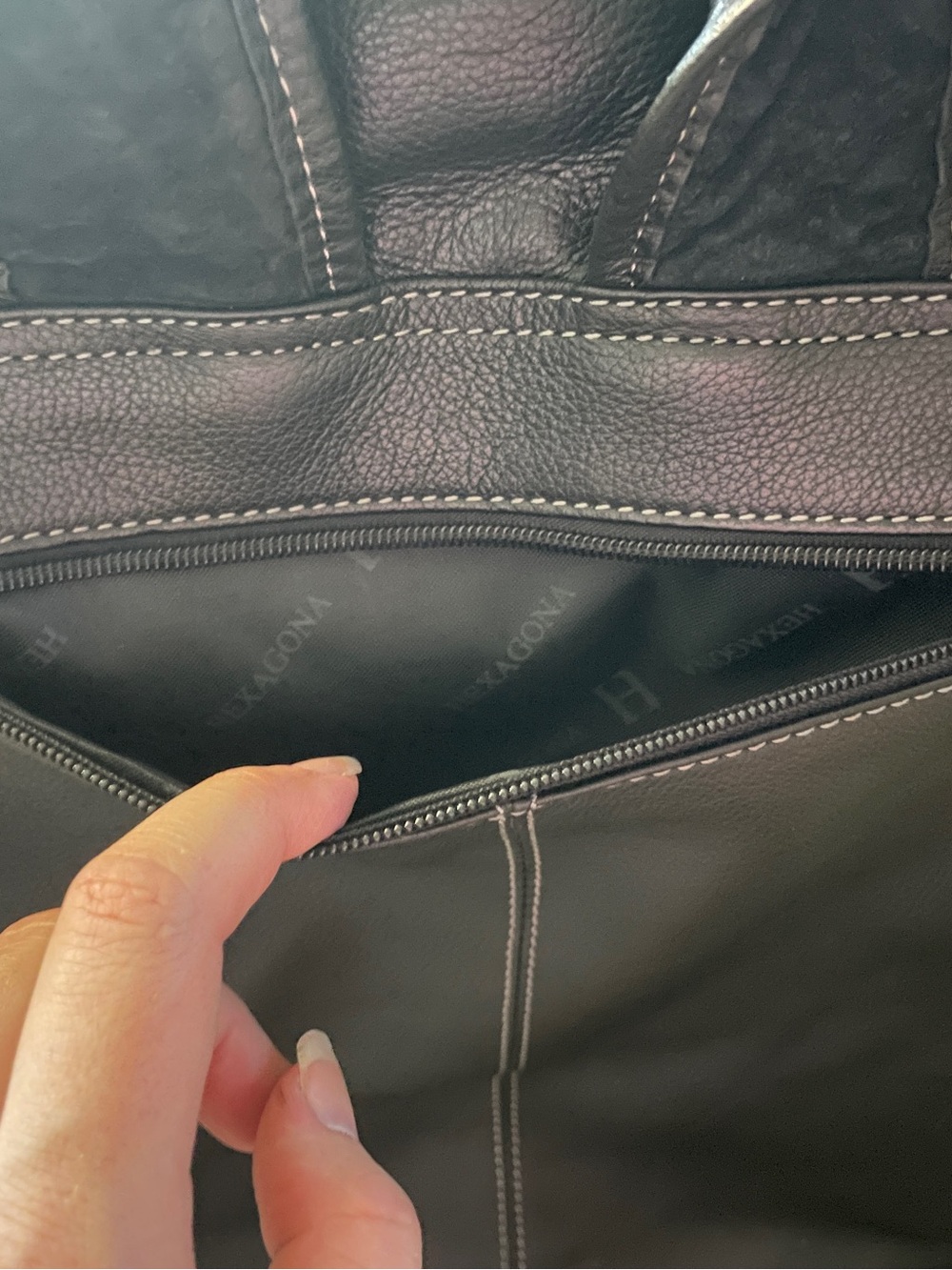 Hexagona Paris Leather Travel Backback - Picture 10 of 14